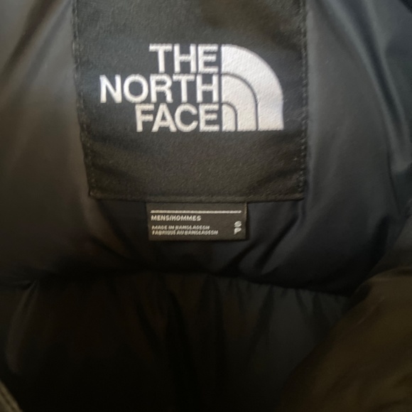 North Face Puffer Vest - Picture 4 of 4